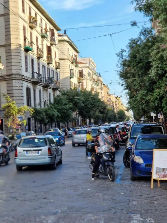 Non Pensarci Appartamento Napoli